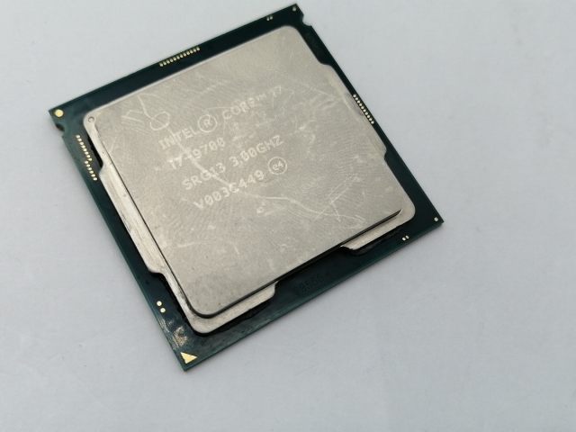 intel Core i7-9700 3.00 GHz の3個セット CPU Intel Core I7