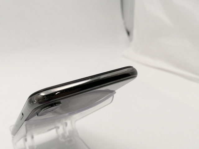 【中古】Apple SoftBank 【SIMロックあり】 iPhone X 256GB スペースグレイ MQC12J/A【ECセンター】保証期間１ヶ月【ランクC】_2