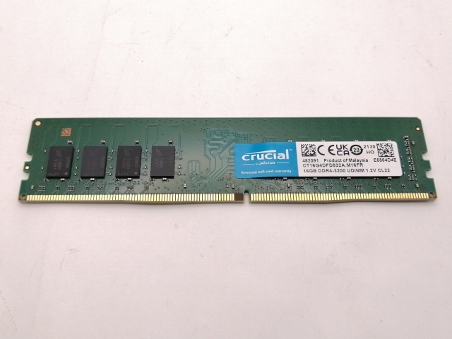 【中古】DDR4 16GB PC4-25600(DDR4-3200)【デスクトップPC用】【新宿東口】保証期間１週間