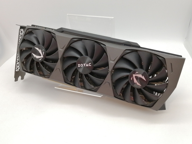 【中古】ZOTAC GeForce RTX 3070 Ti Trinity OC（ZT-A30710J-10P）RTX3070Ti/8GB(GDDR6X)【高崎モントレー】保証期間１週間