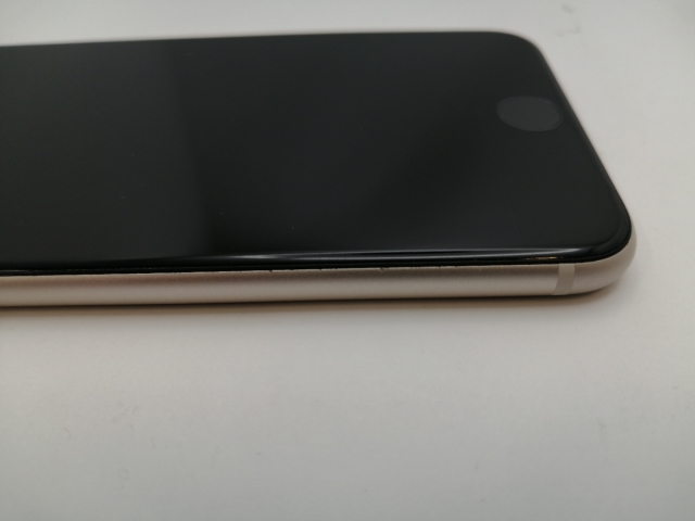 【中古】Apple au 【SIMフリー】 iPhone SE（第3世代） 64GB スターライト MMYD3J/A【新宿東口】保証期間１ヶ月【ランクA】_7