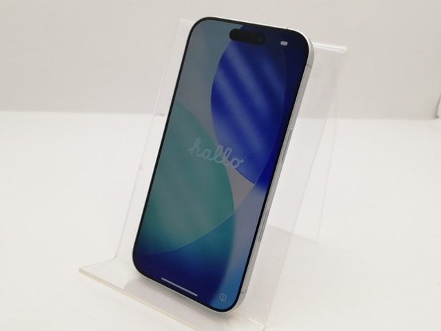 【中古】Apple 国内版 【SIMフリー】 iPhone 17 256GB ホワイト MG684J/A【新宿東口】保証期間１ヶ月【ランクA】_1