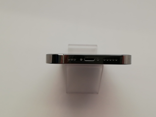 【中古】Apple 国内版 【SIMフリー】 iPhone 14 Pro 256GB シルバー MQ0Y3J/A【新宿東口】保証期間１ヶ月【ランクB】_5
