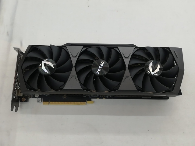 【中古】ZOTAC GeForce RTX 3070 Ti Trinity OC（ZT-A30710J-10P）RTX3070Ti/8GB(GDDR6X)【秋葉3号】保証期間１週間