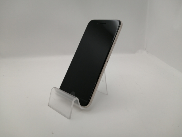【中古】Apple 国内版 【SIMフリー】 iPhone SE（第3世代） 128GB スターライト MMYG3J/A【新宿東口】保証期間１ヶ月【ランクB】_1