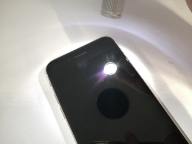 【中古】Apple 国内版 【SIMフリー】 iPhone SE（第3世代） 128GB スターライト MMYG3J/A【新宿東口】保証期間１ヶ月【ランクB】_7