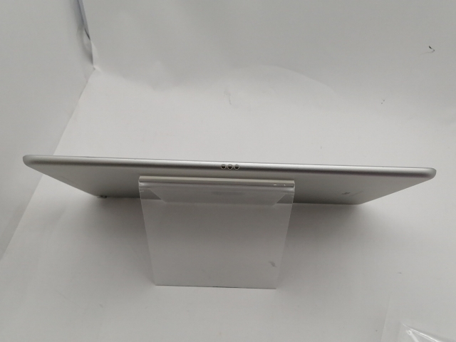 【中古】Apple docomo 【SIMロック解除済み】 10.5インチ iPad Pro（2017） 64GB シルバー MQF02J/A【新宿東口】保証期間１ヶ月【ランクB】_3