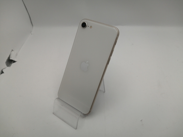 【中古】Apple docomo 【SIMフリー】 iPhone SE（第3世代） 64GB スターライト MMYD3J/A【新宿東口】保証期間１ヶ月【ランクB】