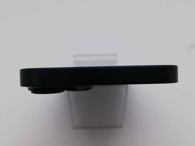 【中古】【赤ロム保証あり】Apple au 【SIMフリー】 iPhone 14 128GB ミッドナイト MPUD3J/A【新宿東口】保証期間１ヶ月【ランクA】_2