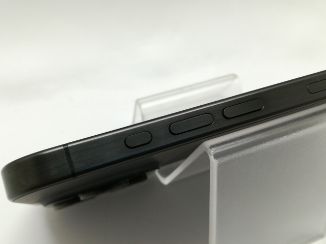 【中古】Apple 国内版 【SIMフリー】 iPhone 15 Pro 512GB ブラックチタニウム MTUH3J/A【静岡】保証期間１ヶ月【ランクB】_3