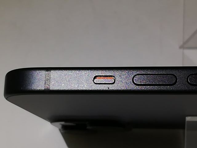【中古】Apple 国内版 【SIMフリー】 iPhone 15 Plus 128GB ブラック MU083J/A【大宮東口】保証期間１ヶ月【ランクB】_3