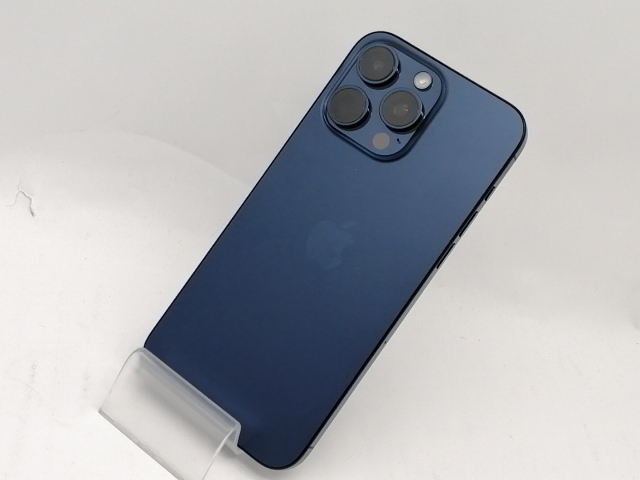 【中古】Apple 国内版 【SIMフリー】 iPhone 15 Pro Max 256GB ブルーチタニウム MU6T3J/A【新宿東口】保証期間１ヶ月【ランクB】