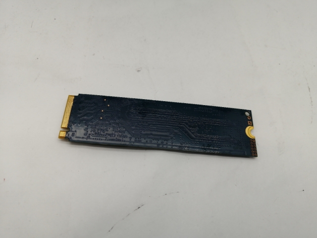 【中古】Kingston A2000 SA2000M8/1000G 1TB/M.2 2280(PCIe3.0 NVMe)【新宿東口】保証期間１週間_1