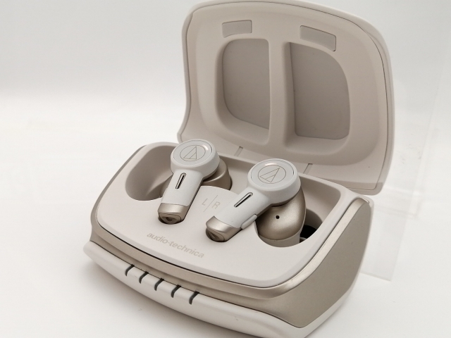 【中古】audio-technica ATH-TWX9MK2 WH [ホワイト]【神保町】保証期間１ヶ月【ランクB】