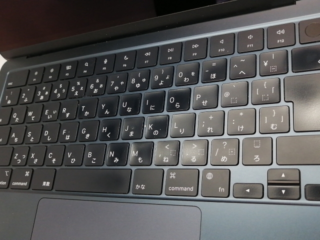 【中古】Apple MacBook Air 13インチ M3(CPU:8C/GPU:8C) 8GB/256GB ミッドナイト MRXV3J/A (13インチ, M3, 2024)【東池袋1丁目】保証期間１ヶ月【ランクC】_8
