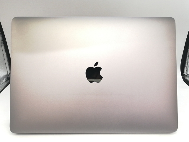 ［美品］［即日発送］macbook pro 13インチ スペースグレイ MacBook Pro 2016 13型 新品 50,000円 中古 16,980円 | ネット最