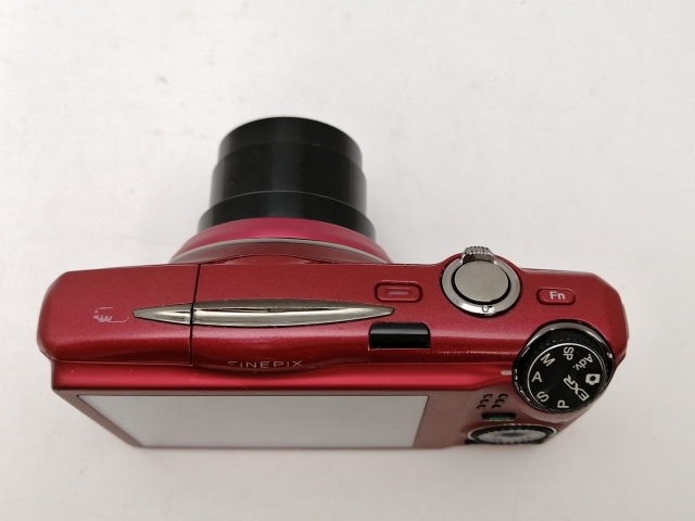 FUJIFILM FINEPIX F900EXR 赤