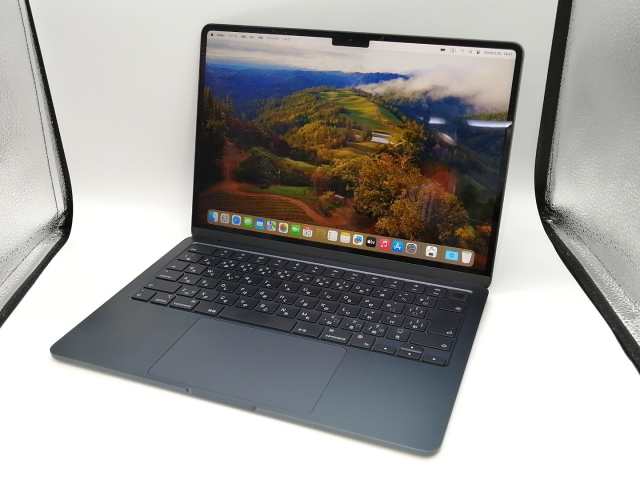 【中古】Apple MacBook Air 13インチ M3(CPU:8C/GPU:8C) 8GB/256GB ミッドナイト MRXV3J/A (13インチ M3 2024)【東池袋1丁目】保証期