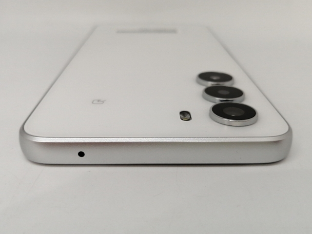 【中古】ZTE ymobile 【SIMフリー】 nubia S 5G 4GB 128GB ホワイト A403ZT【東池袋1丁目】保証期間１ヶ月【ランクA】_2