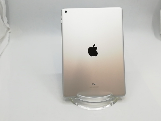 221 iPad 8世代 32GB Wi-Fi シルバー 【公式通販】