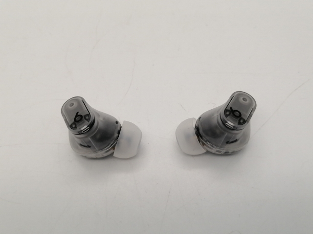 【中古】beats by dr.dre Beats Studio Buds + MQLK3PA/A [トランスペアレント]【広島本通】保証期間１ヶ月【ランクB】