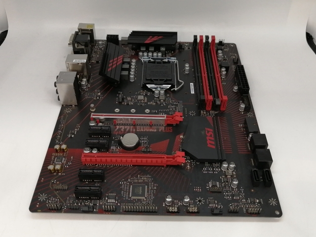 【中古】MSI Z370 GAMING PLUS Z370/LGA1151/ATX【東池袋1丁目】保証期間１週間 8,745円