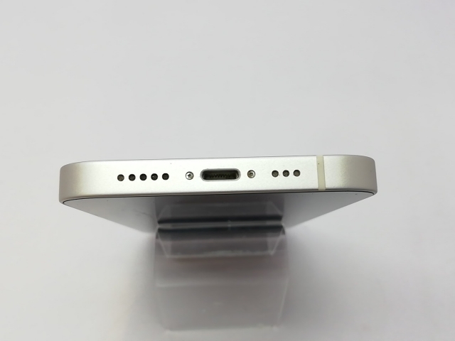 【中古】Apple docomo 【SIMフリー】 iPhone 14 128GB スターライト MPUQ3J/A【立川フロム中武】保証期間１ヶ月【ランクB】_4