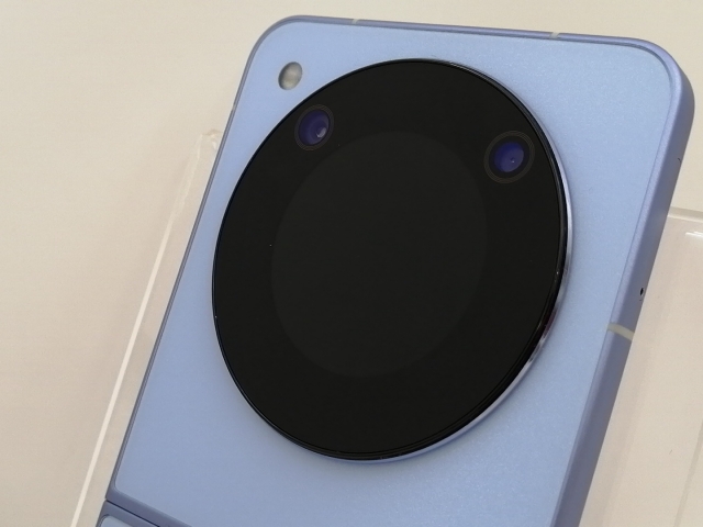 【中古】ZTE ymobile 【SIMフリー】 Libero Flip 6GB 128GB ブルー A304ZT【宇田川】保証期間１ヶ月【ランクA】
