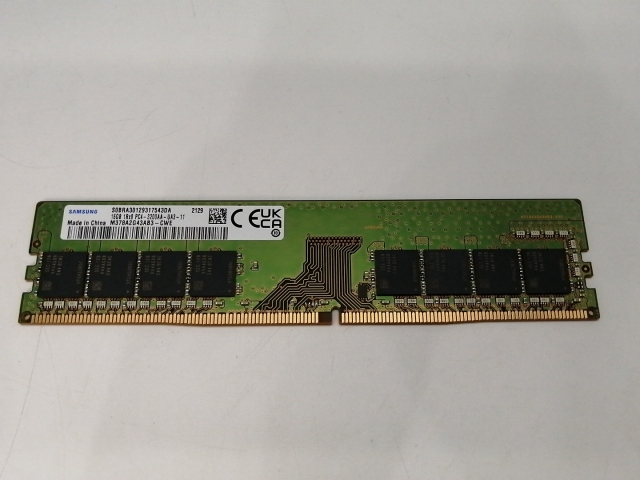 【中古】DDR4 16GB PC4-25600(DDR4-3200)【デスクトップPC用】【東池袋1丁目】保証期間１週間