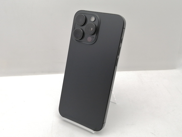 【中古】Apple 国内版 【SIMフリー】 iPhone 15 Pro Max 512GB ブラックチタニウム MU6U3J/A【新宿2】保証期間１ヶ月【ランクC】