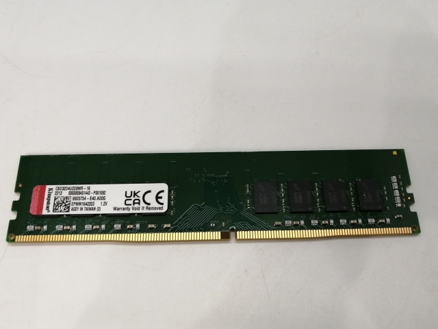 【中古】DDR4 16GB PC4-25600(DDR4-3200)【デスクトップPC用】【東池袋1丁目】保証期間１週間