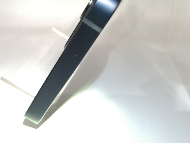 【中古】Apple 国内版 【SIMフリー】 iPhone 12 128GB ブラック MGHU3J/A【東池袋1丁目】保証期間１ヶ月【ランクB】