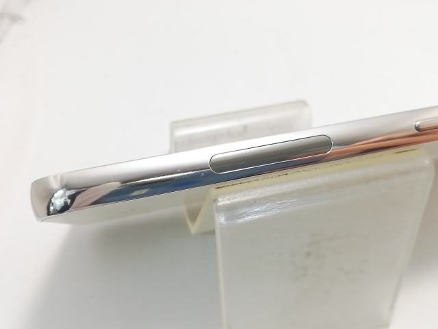 【中古】SAMSUNG au 【SIMフリー】 Galaxy S23 クリーム 8GB 256GB SCG19【戸塚】保証期間１ヶ月【ランクB】_4