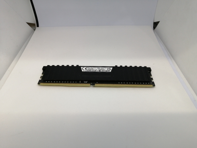 本体 ソフト、メモリカード付き！ 中古】DDR4 16GB PC4-25600(DDR4-3200)【デスクトップPC用】【東池袋1