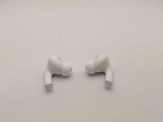 中古】Apple AirPods Pro 第2世代（2023/USB-C） MTJV3J/A【川崎駅前