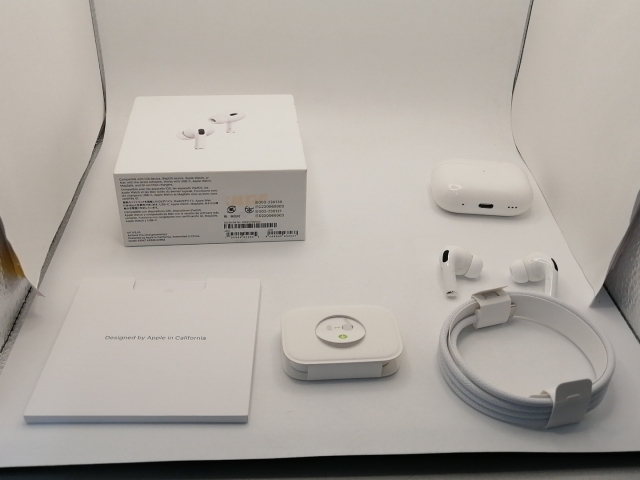 中古】Apple AirPods Pro 第2世代（2023/USB-C） MTJV3J/A【川崎駅前