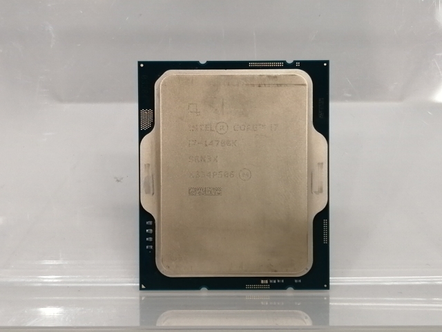 【中古】Intel Core i7-14700K(3.4GHz) Box LGA1700/20C(P:8C/E:12C)/28T/L3 33M/UHD 770/PBP125W【東池袋1丁目】保証期間１週間