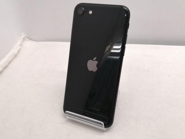 【中古】Apple au 【SIMロック解除済み】 iPhone SE（第2世代） 256GB ブラック MXVT2J/A【仙台駅東口】保証期間１ヶ月【ランクC】