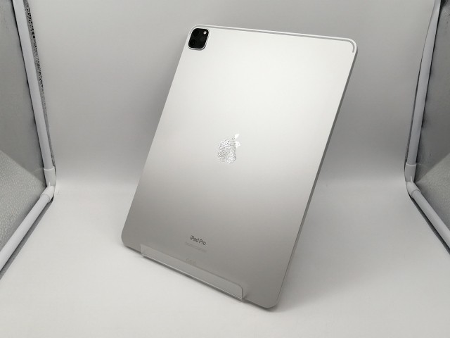 【中古】Apple iPad Pro 12.9インチ（第6世代） Wi-Fiモデル 128GB シルバー MNXQ3J/A【仙台イービーンズ】保証期間１ヶ月【ランクA】