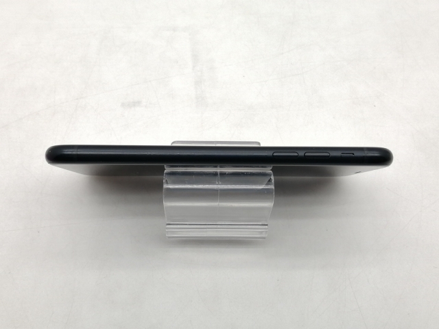 【中古】Apple SoftBank 【SIMロック解除済み】 iPhone XR 128GB ブラック MT0G2J/A【仙台イービーンズ】保証期間１ヶ月【ランクB】