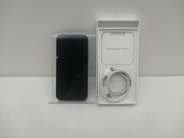 【中古】Apple docomo 【SIMロック解除済み】 iPhone 12 128GB ブルー MGHX3J/A【仙台イービーンズ】保証期間１ヶ月【ランクC】_6