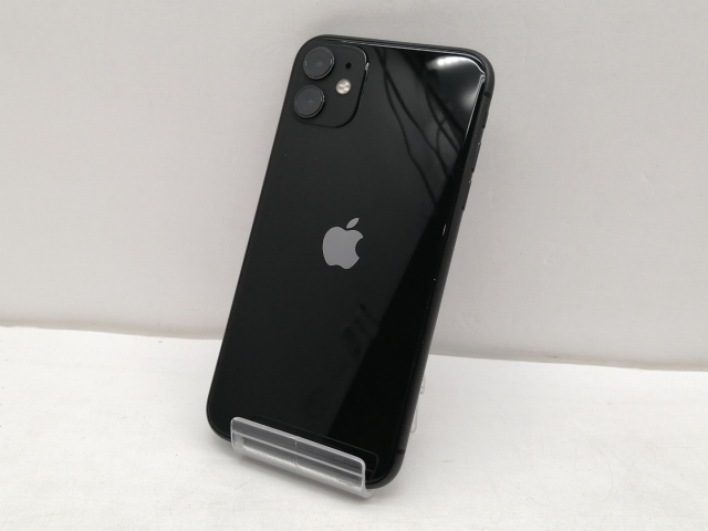 中古】Apple au 【SIMロック解除済み】 iPhone 11 64GB ブラック