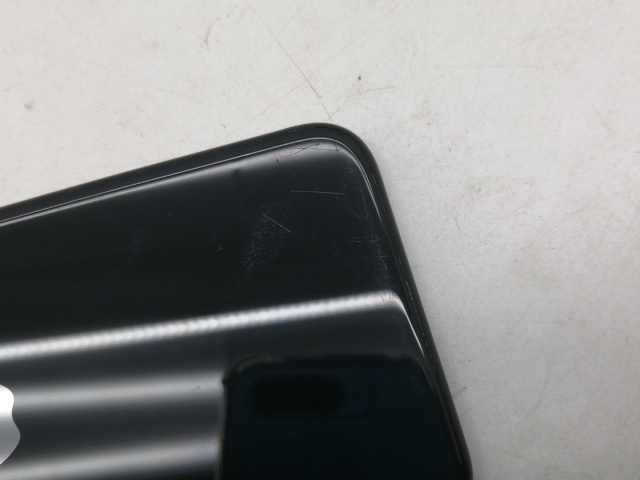 【中古】Apple au 【SIMロック解除済み】 iPhone SE（第2世代） 64GB ブラック MX9R2J/A【仙台イービーンズ】保証期間１ヶ月【ランクC】_9