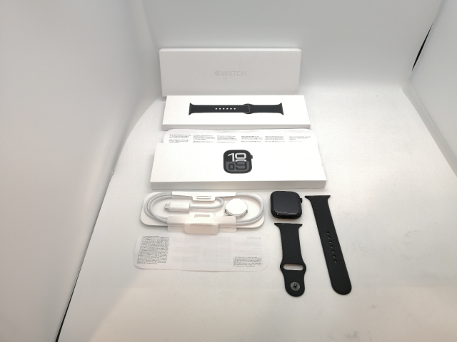 【中古】Apple Apple Watch Series10 46mm GPS ジェットブラックアルミニウムケース/ブラックスポーツバンド (M/L) MWWQ3J/A【高崎モントレー】保証期間１ヶ月【ランクB】