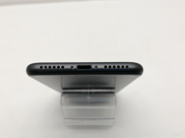 【中古】Apple SoftBank 【SIMロック解除済み】 iPhone 8 64GB スペースグレイ MQ782J/A【仙台イービーンズ】保証期間１ヶ月【ランクB】_5