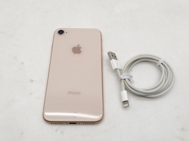 【中古】Apple docomo 【SIMロック解除済み】 iPhone 8 64GB ゴールド MQ7A2J/A【仙台イービーンズ】保証期間１ヶ月【ランクA】_2