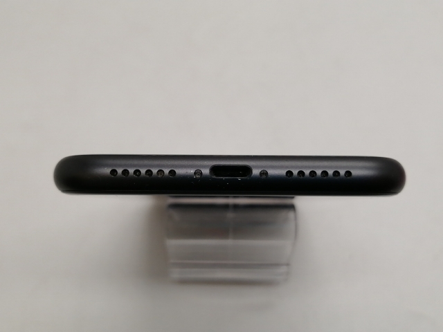 中古】Apple SoftBank 【SIMロック解除済み】 iPhone 11 64GB