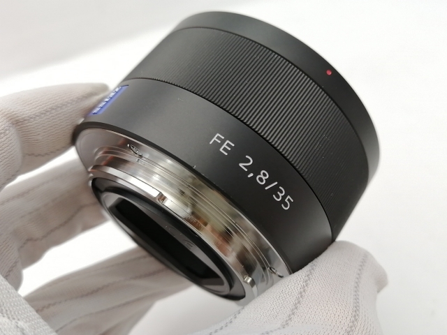 Sony FE35mm F2.8ZA (極美品) 新品)SONY (ソニー) Sonnar T* FE 35mm F2.8 ZA SEL35F28Z（商品