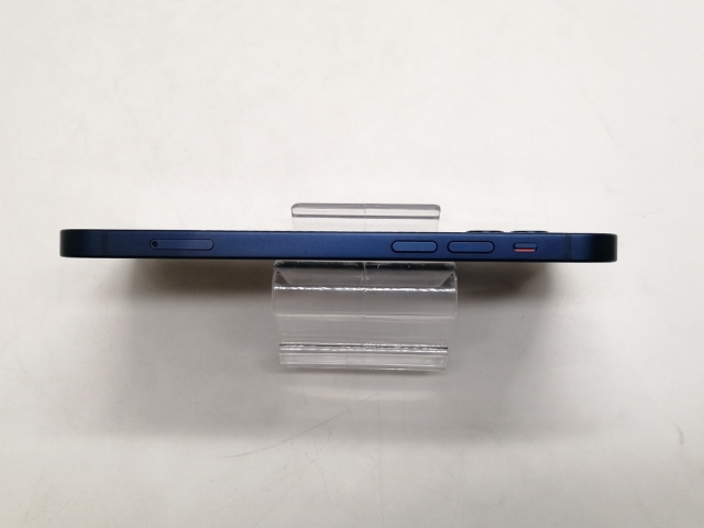 中古】Apple docomo 【SIMロック解除済み】 iPhone 12 64GB