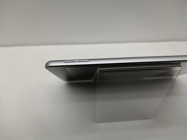 【中古】Apple 【Wi-Fi】 iPad（第5世代/2017） 32GB スペースグレイ MP2F2J/A【仙台イービーンズ】保証期間１ヶ月【ランクB】_3